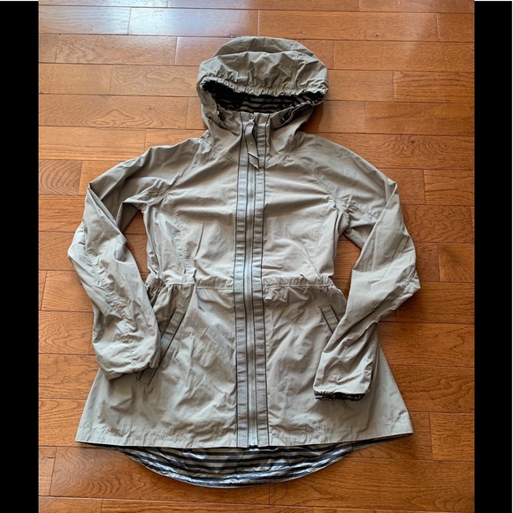 🔥Lululemon Reversible Rain For Daze Jacket/Coat🔥 - Picture 9 of 12